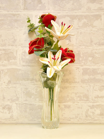 Eternal Splendor: Crochet Lily & Rose Bouquet for Lasting Impressions