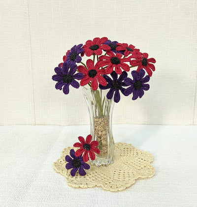Chic Crochet Daisies: Handcrafted Home Decor Delight